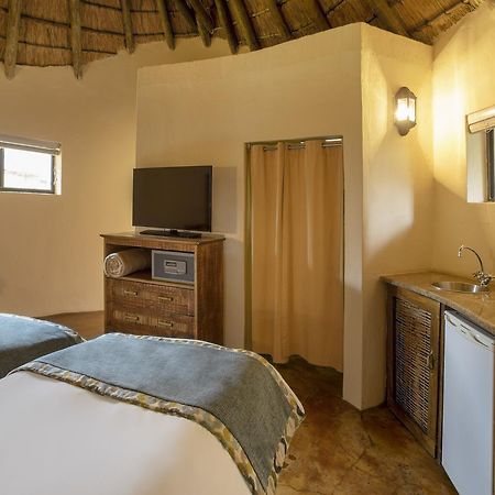 Bush Bungalows At Sun City Resort Rustenburg Buitenkant foto